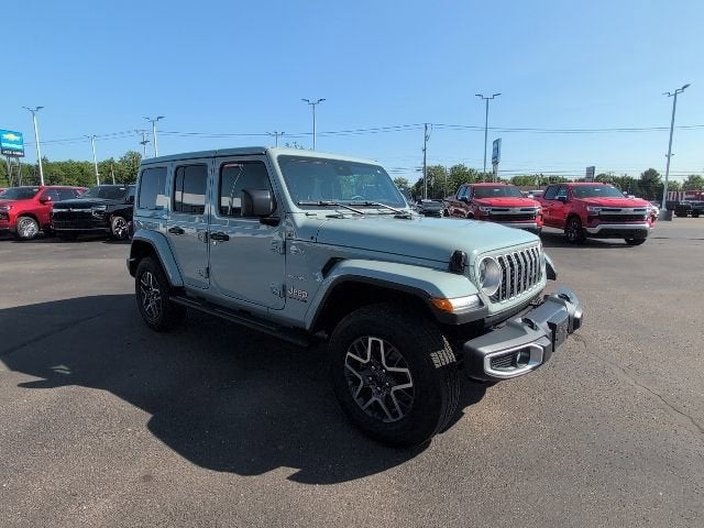 2024 Jeep Wrangler Sahara