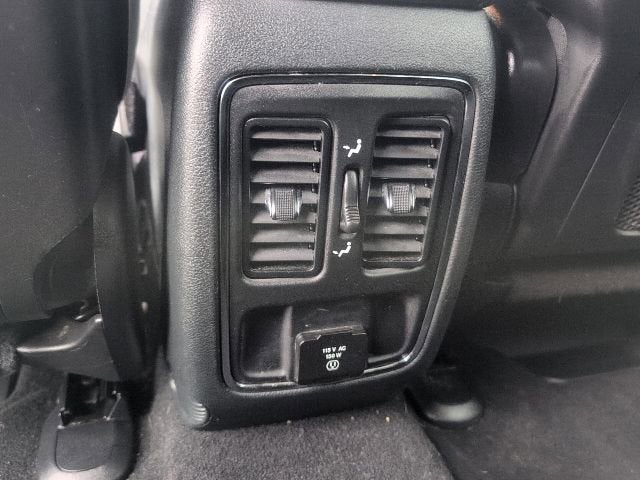 2019 Jeep Grand Cherokee Laredo E