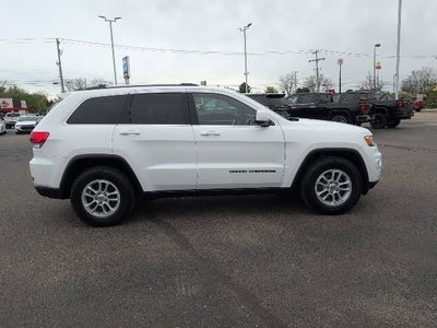 2019 Jeep Grand Cherokee Laredo E