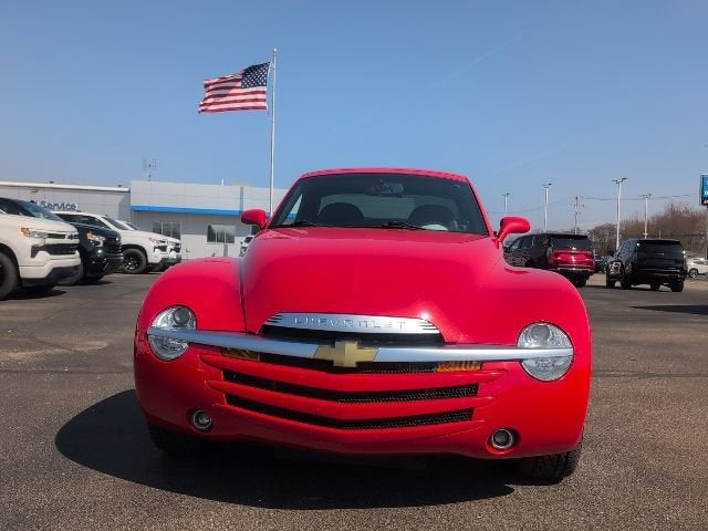 2004 Chevrolet SSR LS