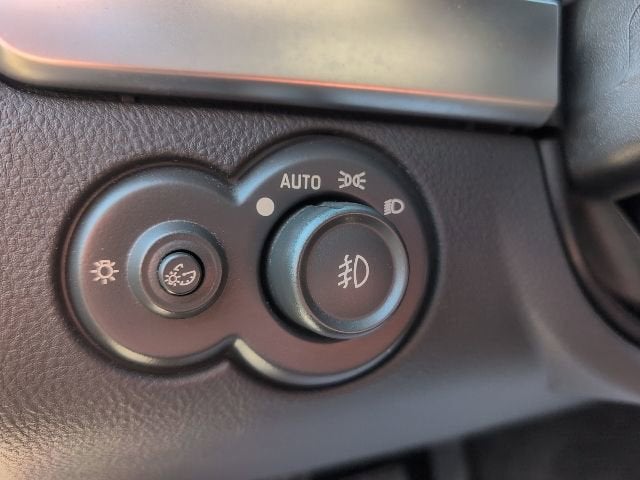 2004 Chevrolet SSR LS