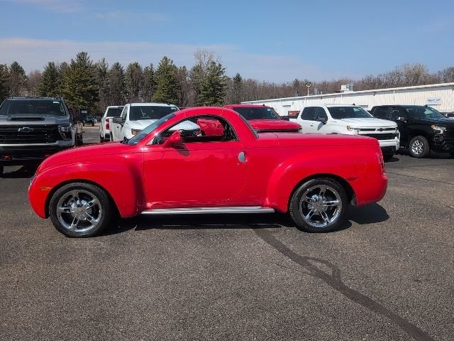 2004 Chevrolet SSR LS