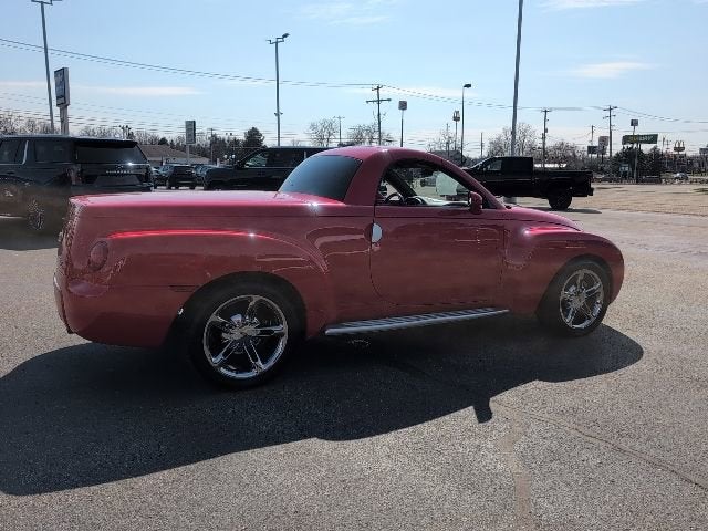 2004 Chevrolet SSR LS