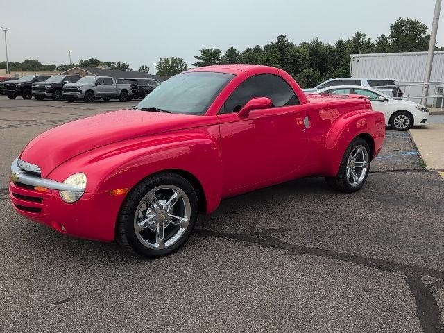 2004 Chevrolet SSR LS