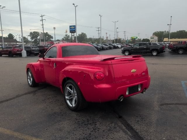 2004 Chevrolet SSR LS
