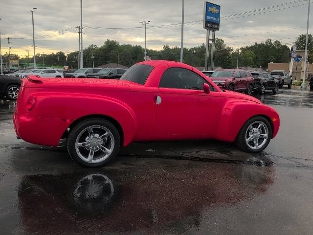 2004 Chevrolet SSR LS
