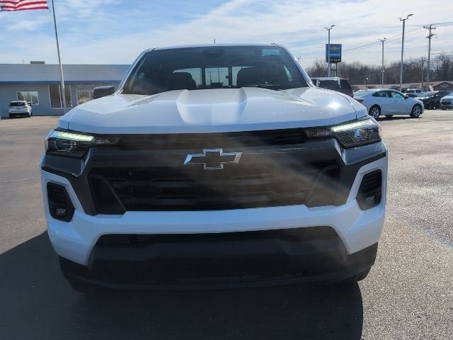 2025 Chevrolet Colorado WT/LT