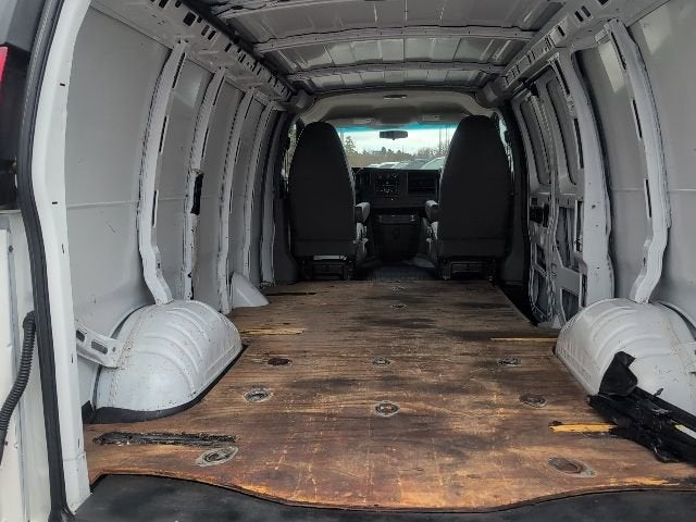 2010 Chevrolet Express Cargo 1500 BASE
