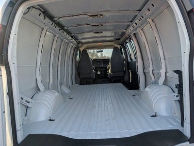 2026 Chevrolet Express Cargo 3500 WT