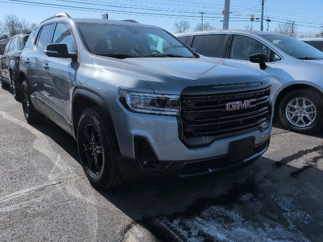 2023 GMC Acadia AT4