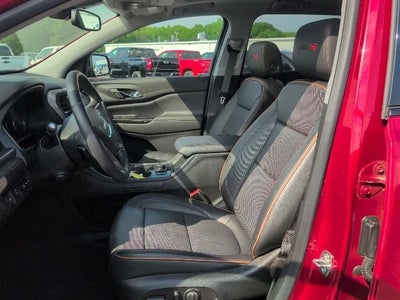 2023 GMC Acadia AT4