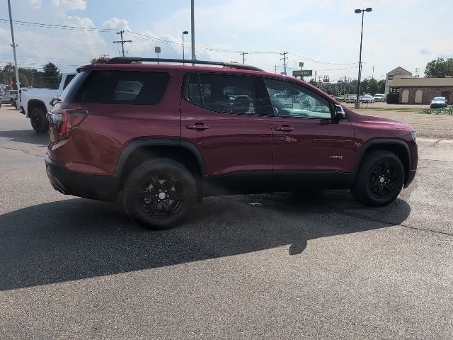 2023 GMC Acadia AT4