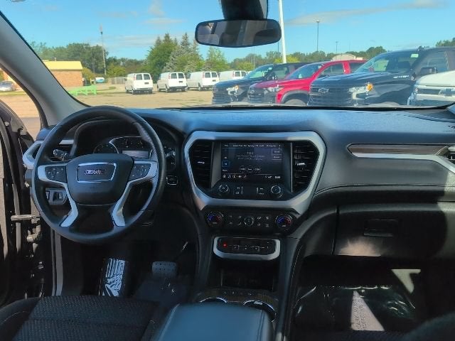 2022 GMC Acadia SLE