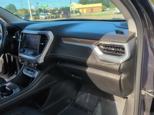 2022 GMC Acadia SLE
