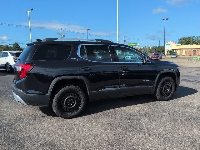 2022 GMC Acadia SLE