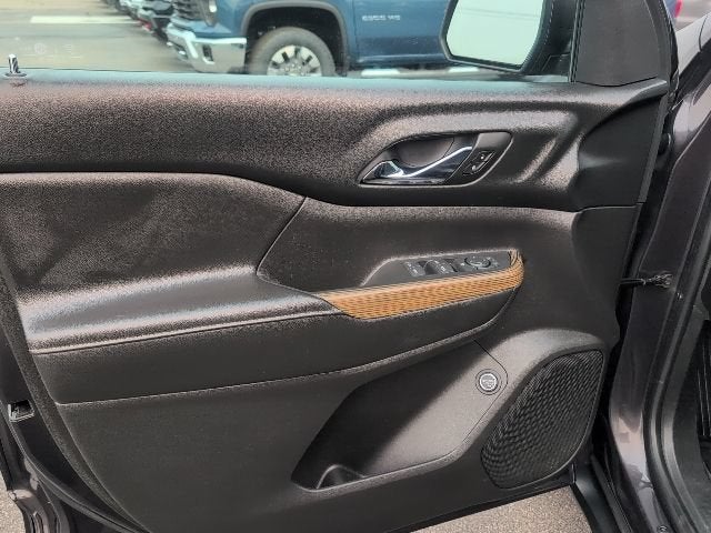 2017 GMC Acadia SLE