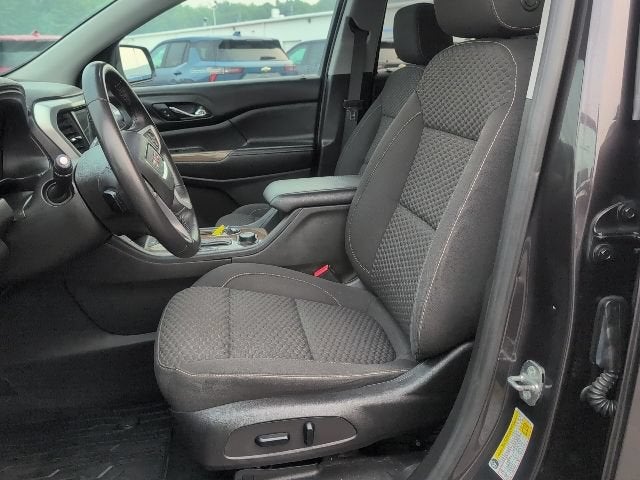 2017 GMC Acadia SLE