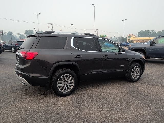 2017 GMC Acadia SLE