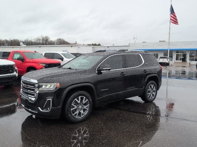2023 GMC Acadia SLT