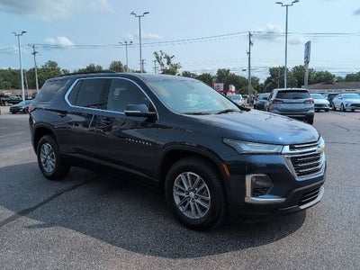 2022 Chevrolet Traverse LT Cloth