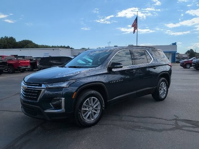 2022 Chevrolet Traverse LT Cloth