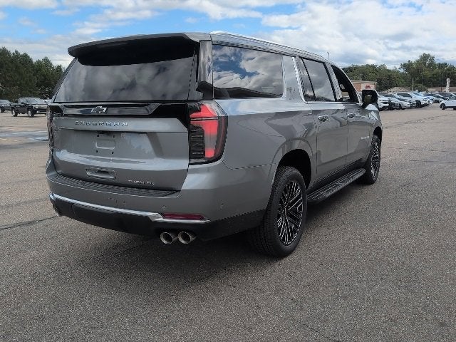 2025 Chevrolet Suburban Premier