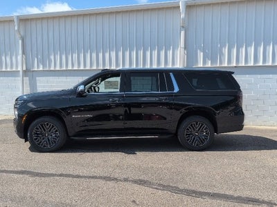 2025 Chevrolet Suburban Premier