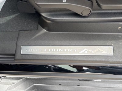 2025 Chevrolet Suburban High Country