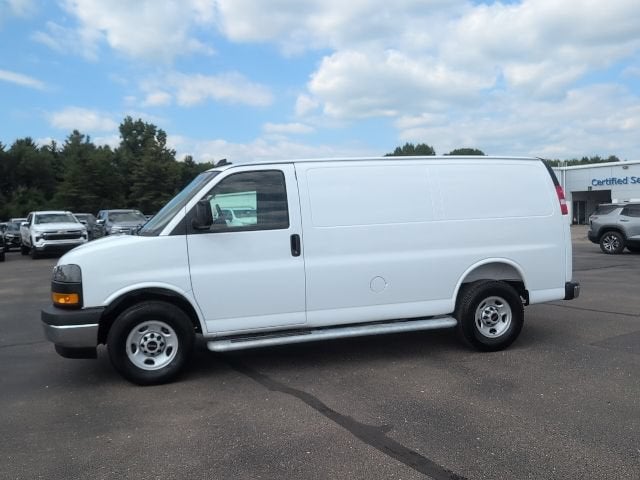 2025 GMC Savana Cargo Work Van