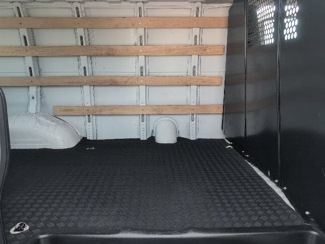 2025 GMC Savana Cargo Work Van