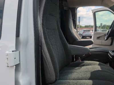 2025 GMC Savana Cargo Work Van