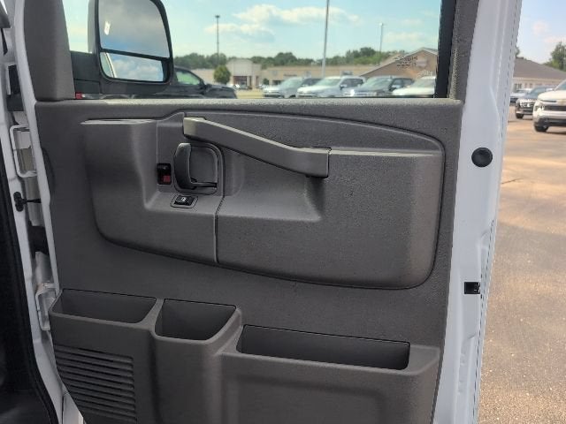 2025 GMC Savana Cargo Work Van