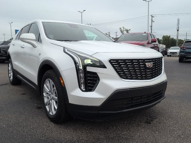 2023 Cadillac XT4 AWD Luxury
