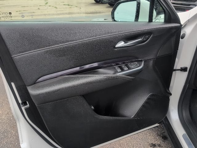 2023 Cadillac XT4 AWD Luxury