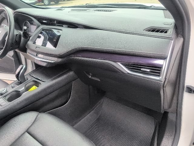 2023 Cadillac XT4 AWD Luxury