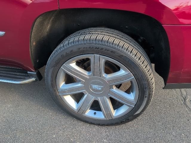 2017 Cadillac Escalade Luxury