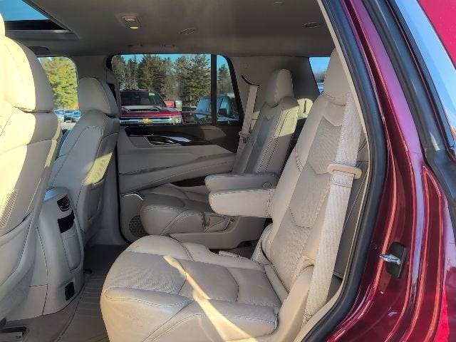 2017 Cadillac Escalade Luxury