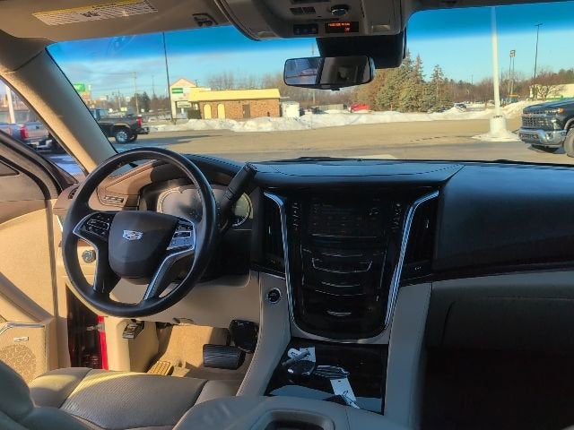 2017 Cadillac Escalade Luxury