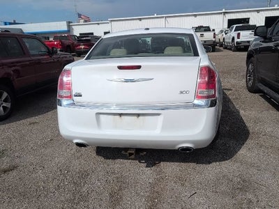 2014 Chrysler 300 BASE