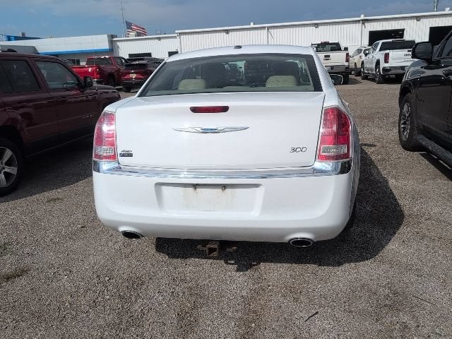 2014 Chrysler 300 BASE