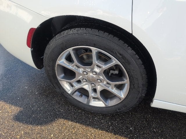 2017 Dodge Charger SXT