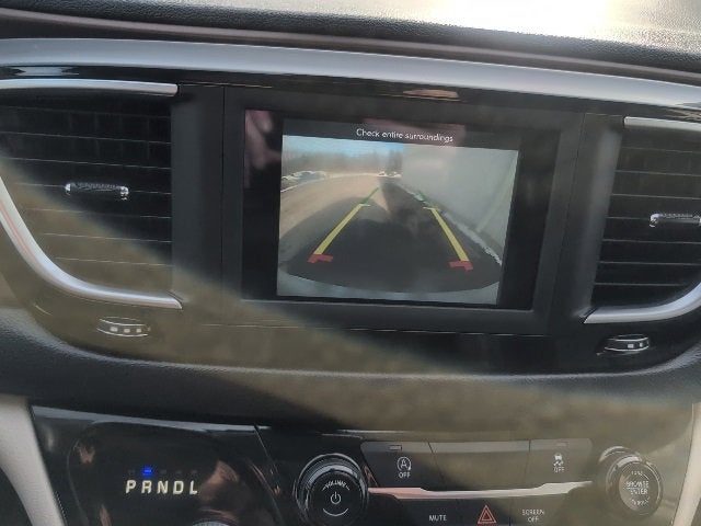 2021 Chrysler Voyager L