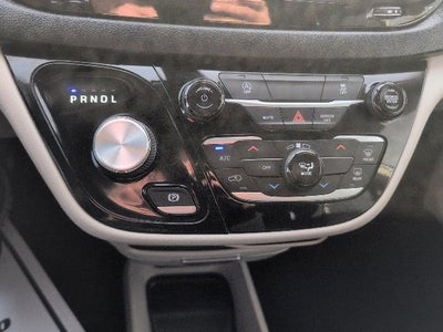 2021 Chrysler Voyager L