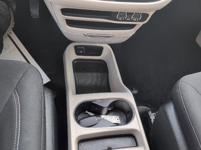 2021 Chrysler Voyager L