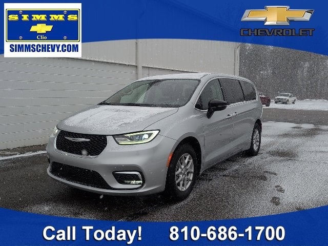 2024 Chrysler Pacifica Touring L