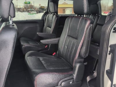 2017 Dodge Grand Caravan GT