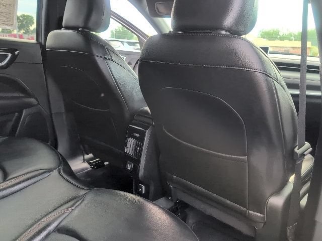2023 Jeep Compass (RED) Edition