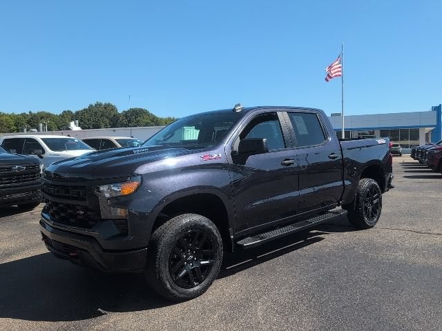 2022 Chevrolet Silverado 1500 Custom Trail Boss