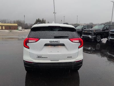2022 GMC Terrain SLE