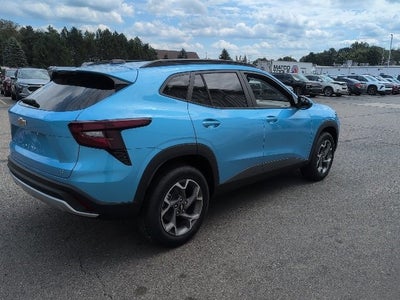 2025 Chevrolet Trax LT